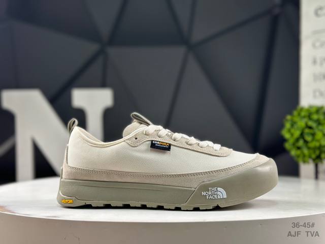 The North Face Never Stop comfortable and versatile non-slip breathable low-top
