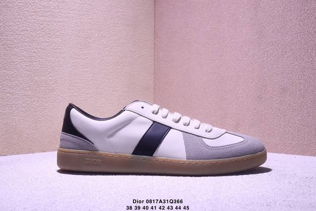 Dior's high-end white shoes, Dexter shoes for men and women, highlight the high-