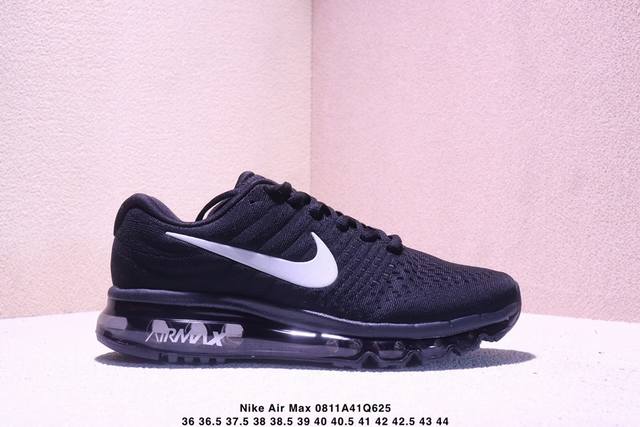 Nike Developed from Nike's original last and paper version, made of lightweight