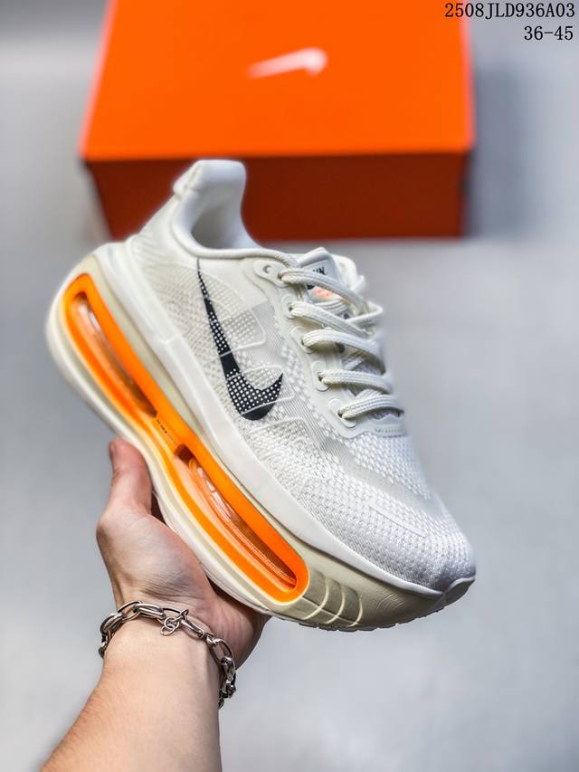 Nike Air Zoom Pegasus Premium Full-Panel Air Cushioned Mesh Running ShoeNike lev