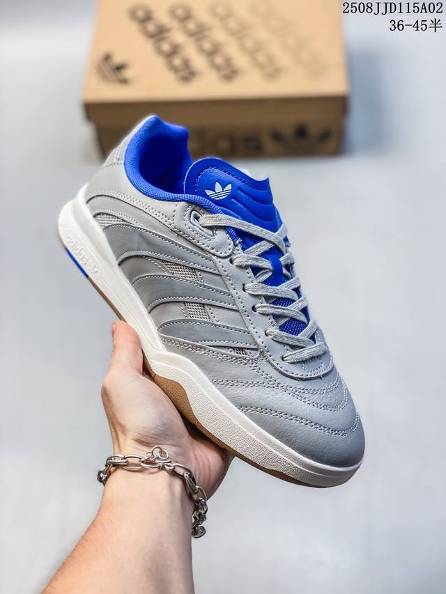 Adidas Adidas Predator Freestyle Retro Item Showcases high-quality craftsmanship