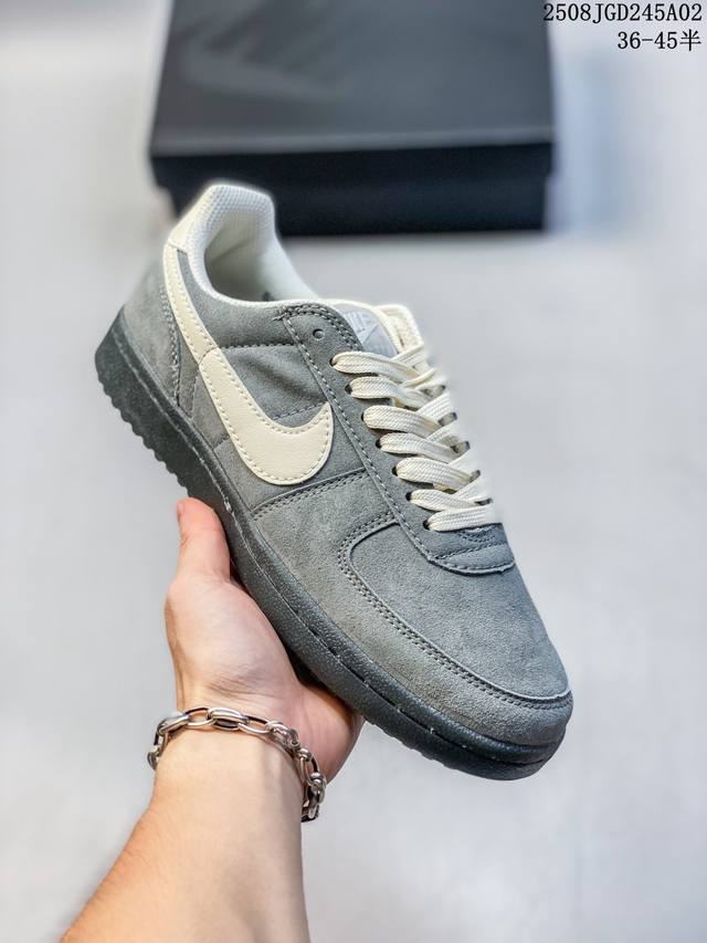 Nike Field General Fit Fashion Versatile Simple Shock Absorption Non-slip Wear-r
