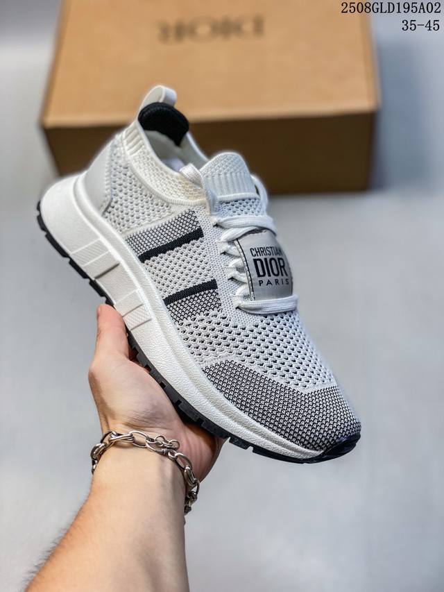 Dior Chrono Round Toe Lace-Up Running Shoes 24Ss This season's latest item showc