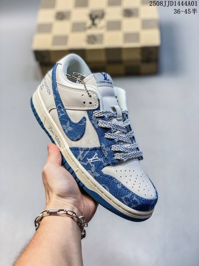Nike Dunk Low Retro Sneakers 2025 New Year Retro Sneakers in collaboration with