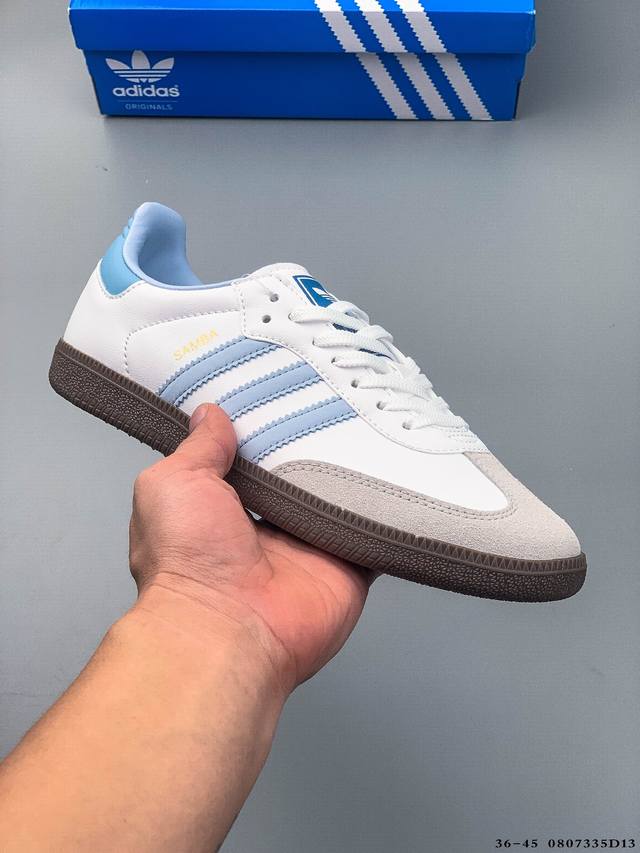 True half size! Adidas Samba Og classic shoe Adidas's classic Samba Og, which h