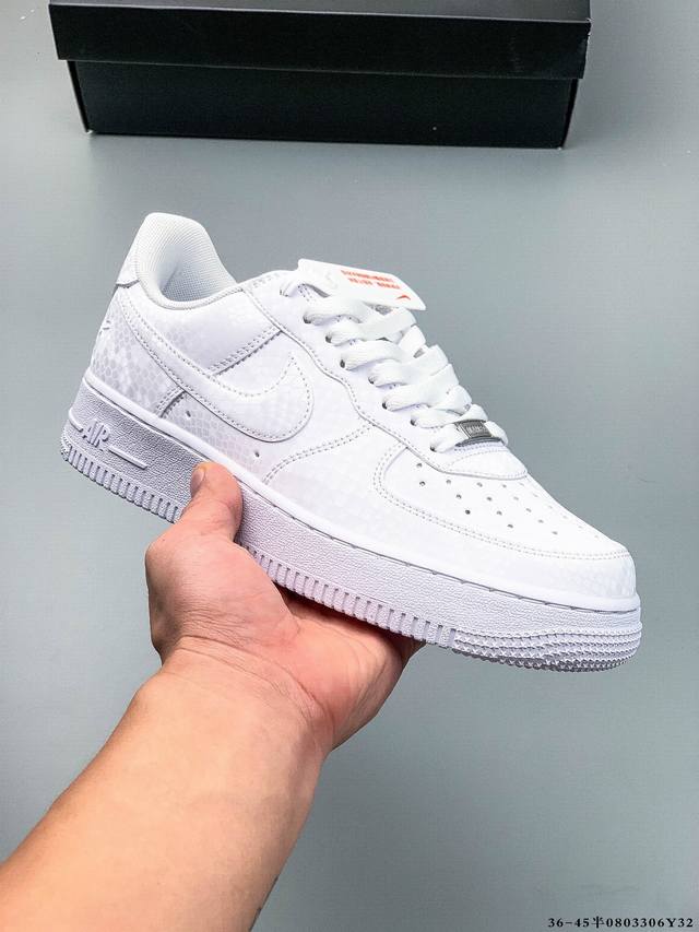 Original last data paper version, made of hard, high-quality leather upper mate