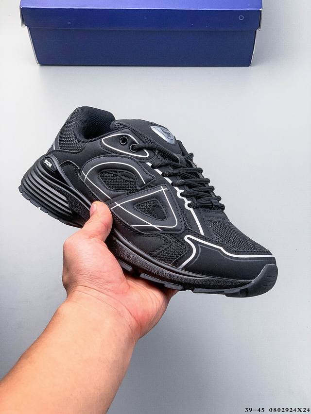 Dior B30 Retro-inspired, breathable, versatile casual shoes. The B30 features a