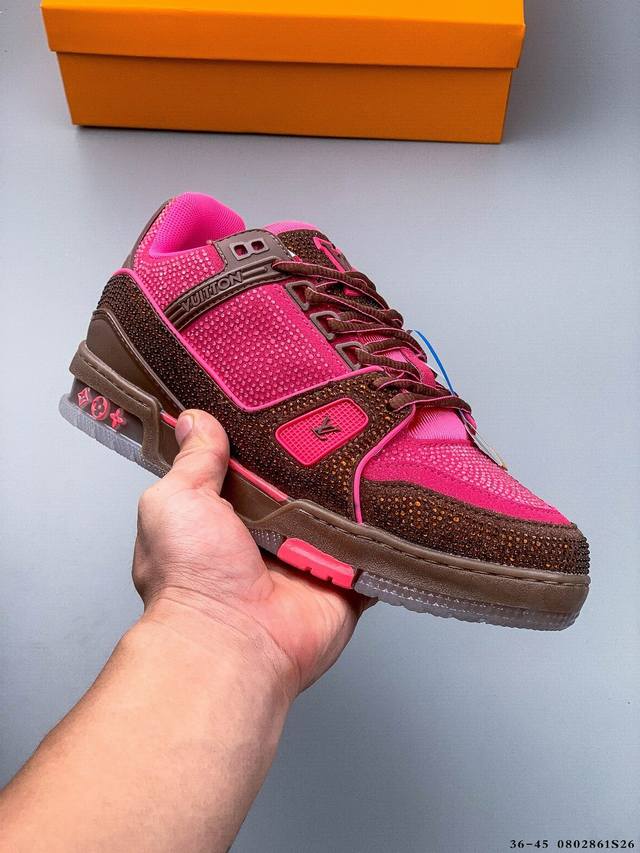 Louis Vuitton LV Louis Vuitton sneakers are a favorite among celebrities. Their
