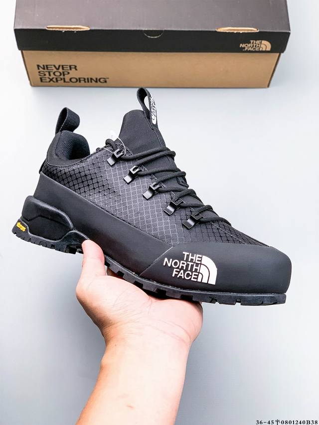 Company level! The North Face Glenclyffe comfortable, durable, non-slip support