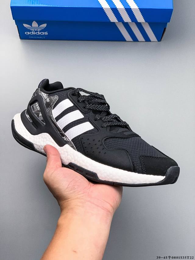 Adidas Day Jogger Series# Jackson Wang endorses the exclusive futuristic Y2K aes