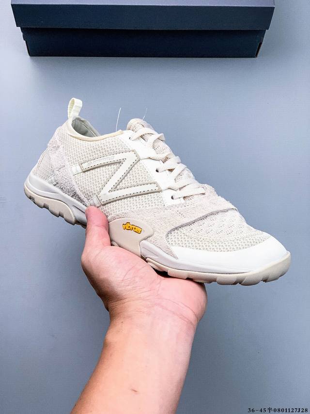 New Balance releases its new Mt10O, capturing the responsiveness of the ground w
