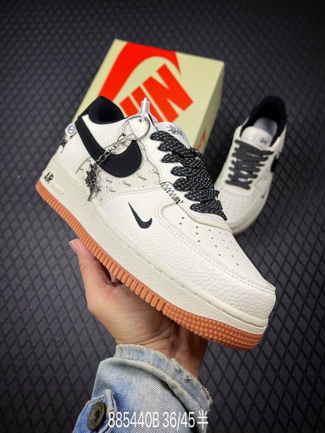 B Corporate-grade Nike Air Force 1 '07 Low sneakers, casual shoes, hemming and s