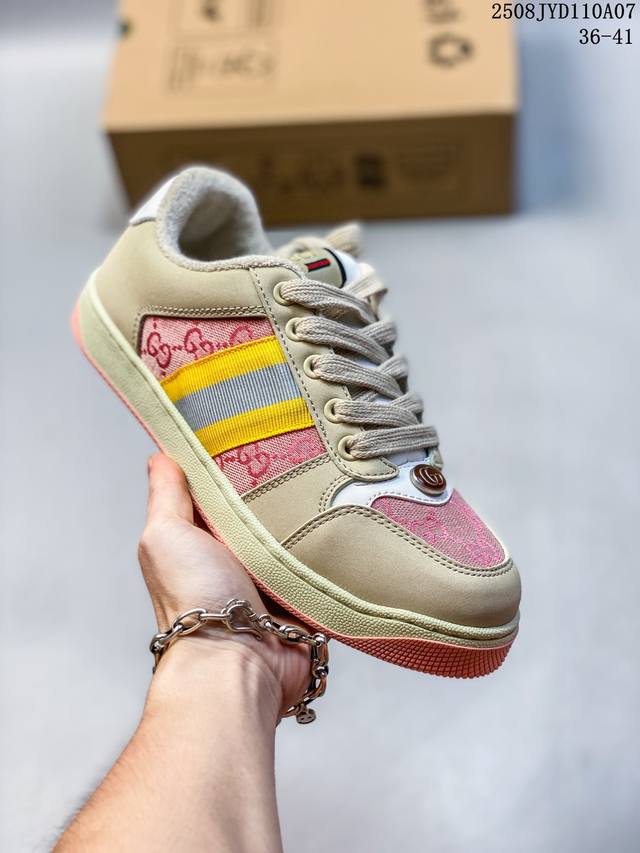 Company-level Gucci Distressed Screener Sneaker Gucci Dirty Shoes Series Officia