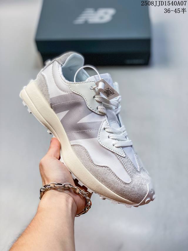 Company-level brand new version original shoe development More color combination