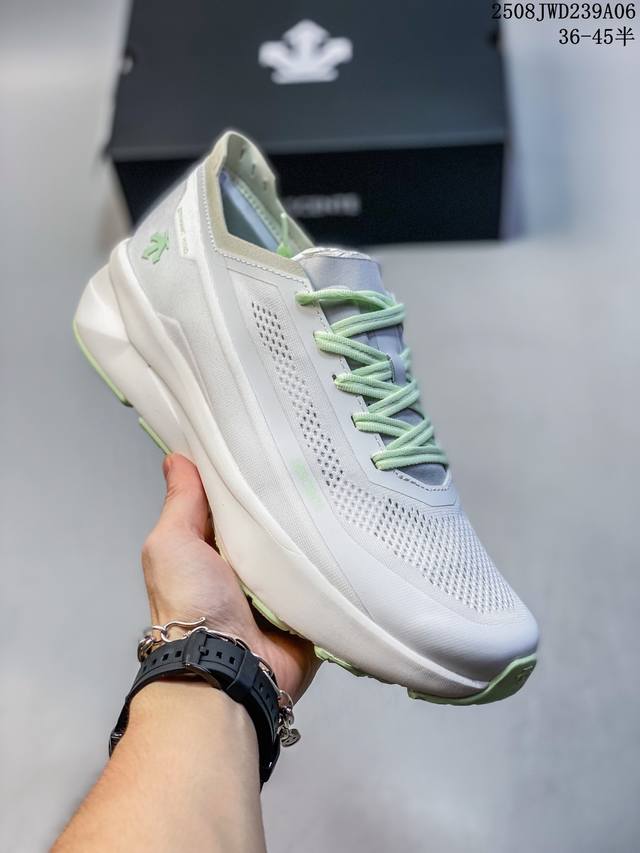 Company-level Descente Enerzite Fluid DF Wire Comfort Low-top Running Shoes Item