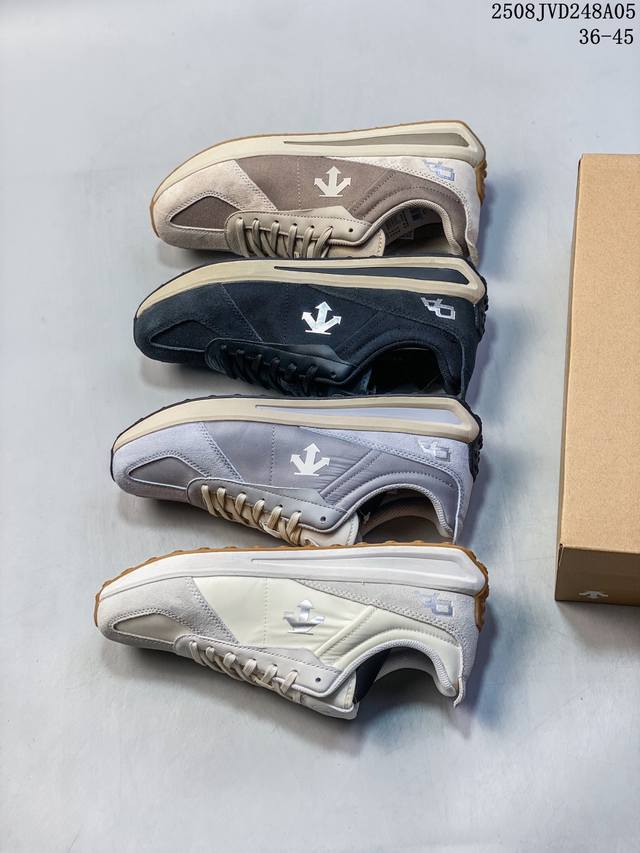 Descente Trainer sports simple low-top casual shoes for men and women Size: as s