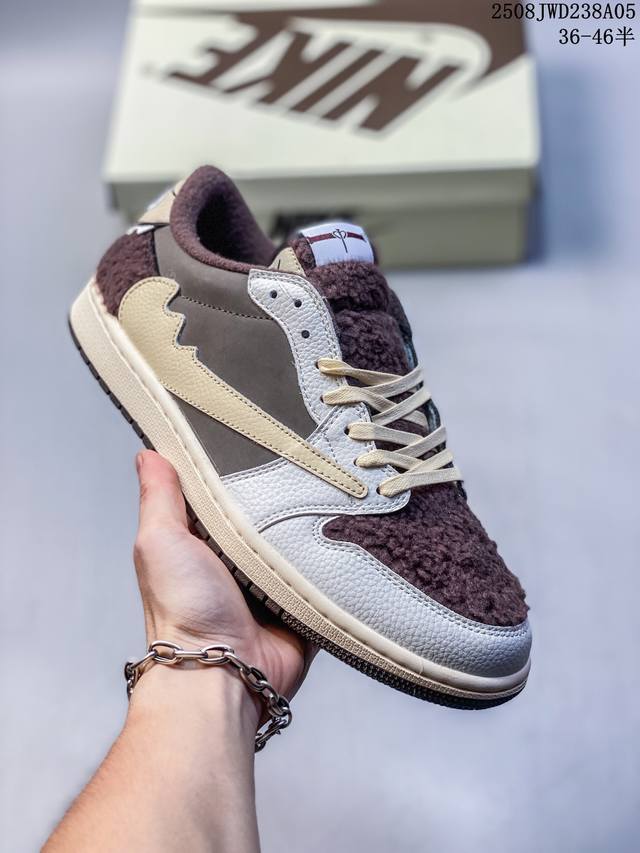 Authentic label with half sizes! Jordan Air Jordan 1 Low Aj1 Wh. This Jordan 1 c