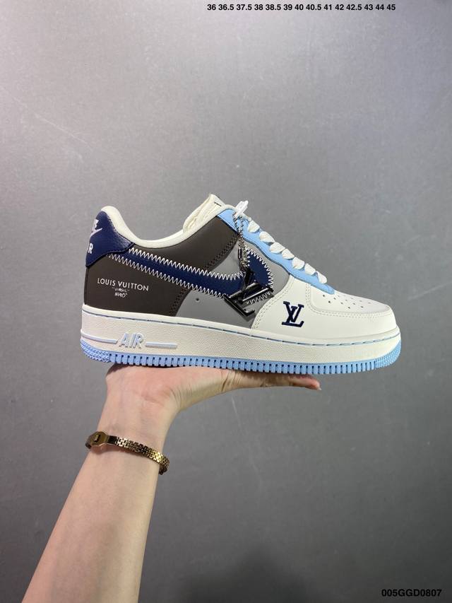 Company-level Nike Air Force 1'07 Lv8 Original last and original cardboard to c