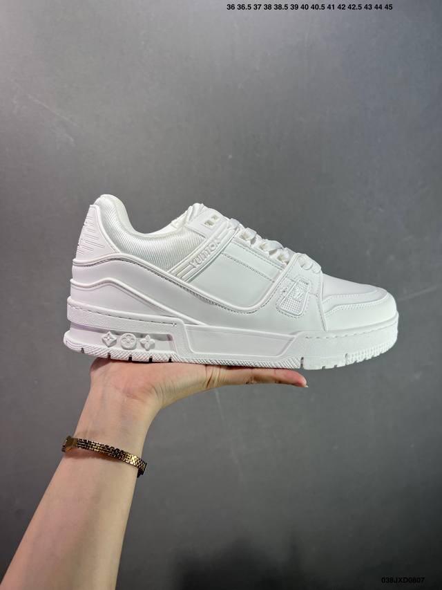 Corporate-grade Louis Vuitton LV Louis Vuitton sneakers New LV Trainer latest c