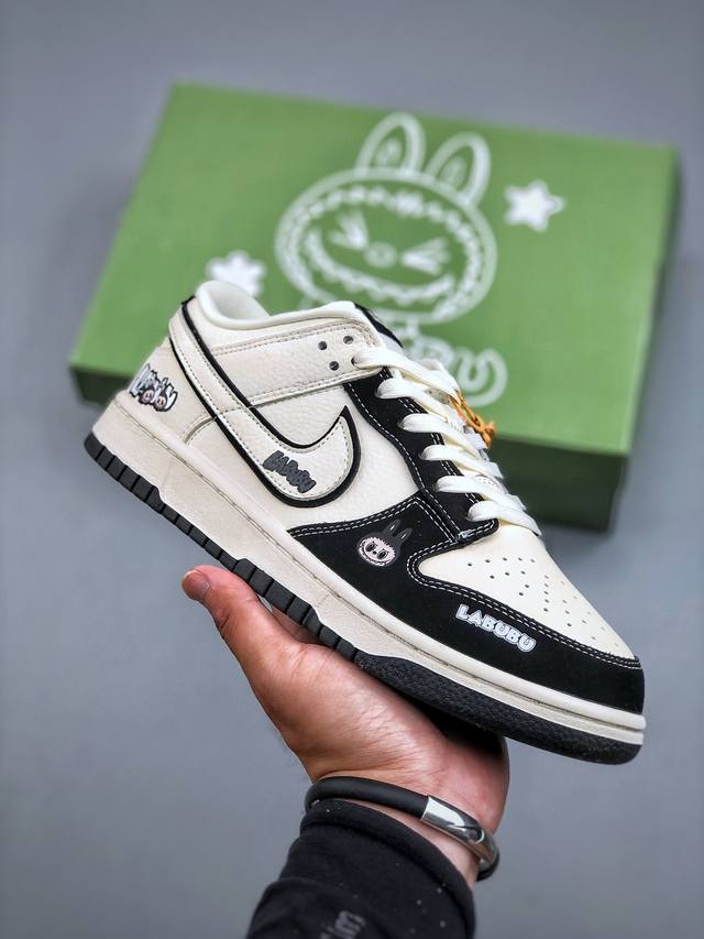 F version of the Nike SB Dunk Low Retro x Labubu in black and white. Highly reco