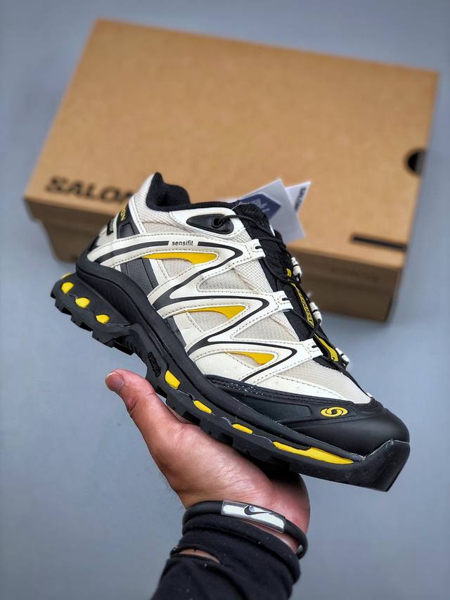 Special Offer: Salomon Xt-Quest Explorer Series outdoor trail running shoes feat