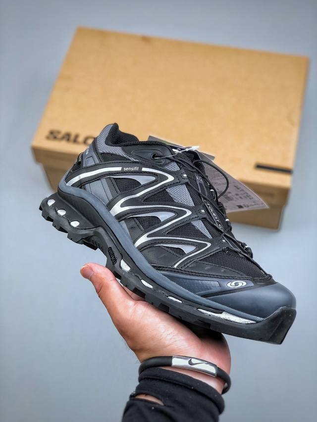 Special Offer: Salomon Xt-Quest Explorer Series outdoor trail running shoes feat