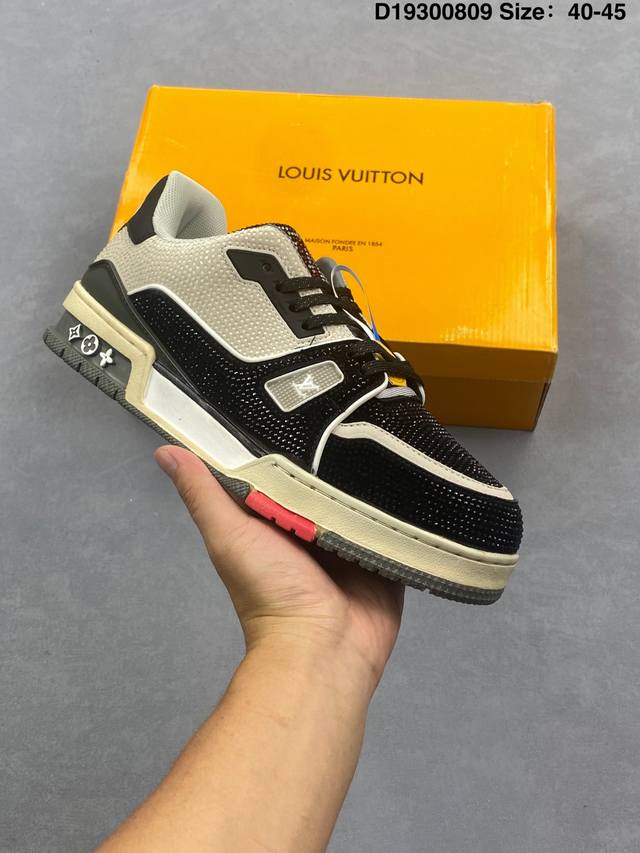 Corporate-grade Louis Vuitton LV Louis Vuitton sneakers New LV Trainer latest c