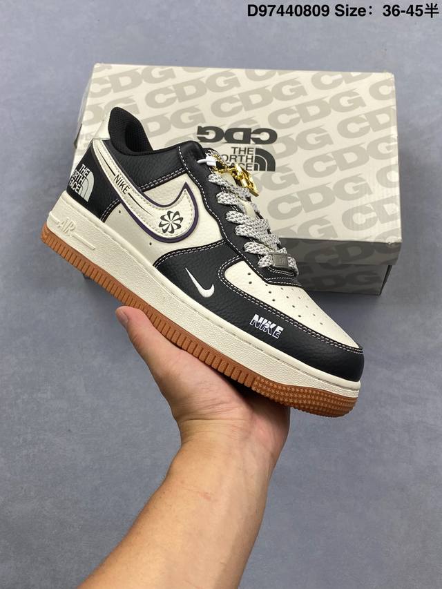 Nike Air Force 1'07 Lv8 Original last and cardboard create a pure low-top Air Fo