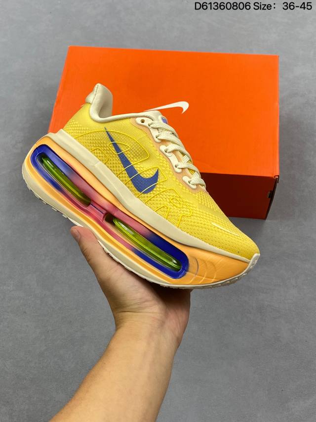 Nike Air Zoom Pegasus Premium Full-Palm Air Cushioned Mesh Running Shoe. Leverag