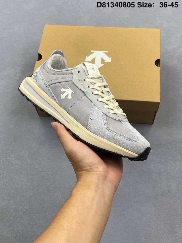 Company-level Descente Chron Trainer series sports casual shoes Based on the cl