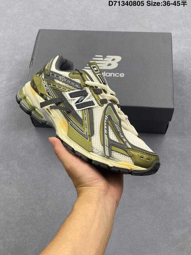 New Balance M1906Af This classic New Balance dad shoe features vintage elements
