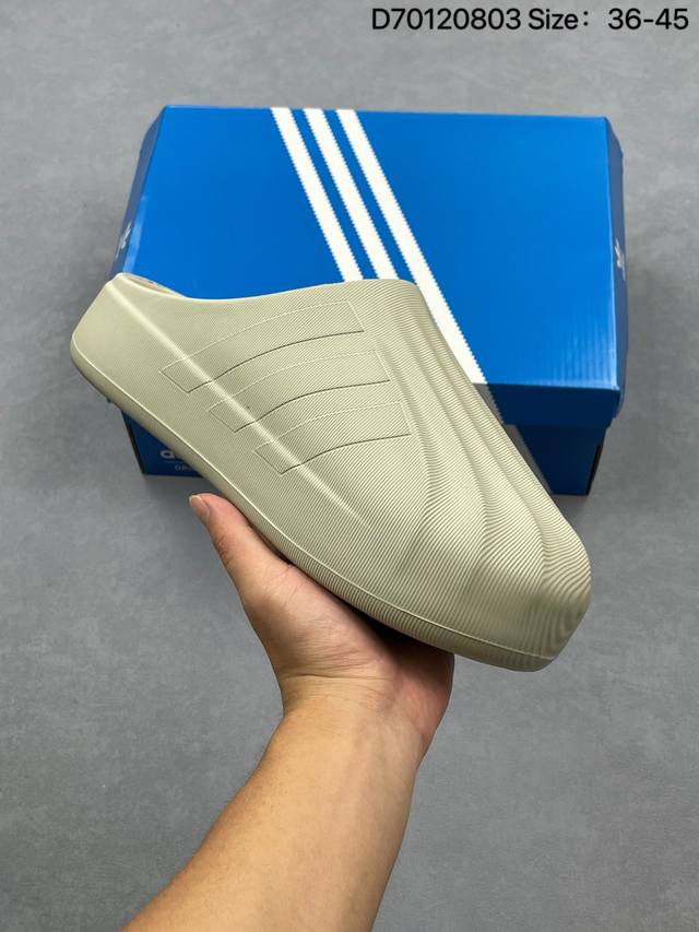 Ad Adifom Superstar Mule shell toe slip-on and half-slipper. Invested heavily in