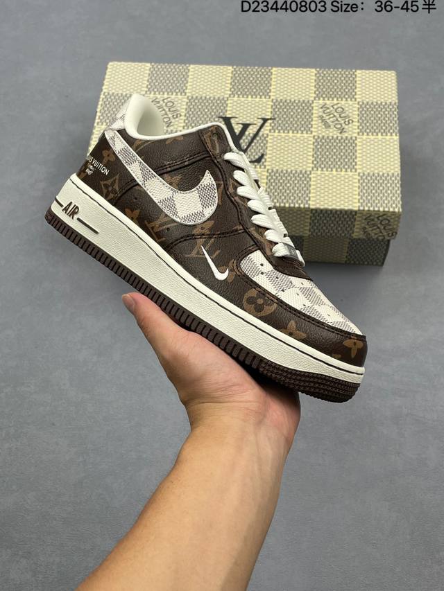 Nike Air Force 1'07 Lv8 Original last and cardboard create a pure low-top Air Fo
