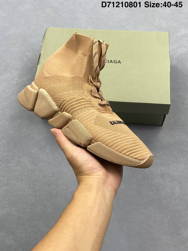 Balenciaga Paris Sock Shoes There are so many words to describe these shoes. Li