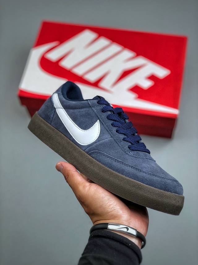 Nike Killshot 2 Blue and White This model features a simple and elegant design,