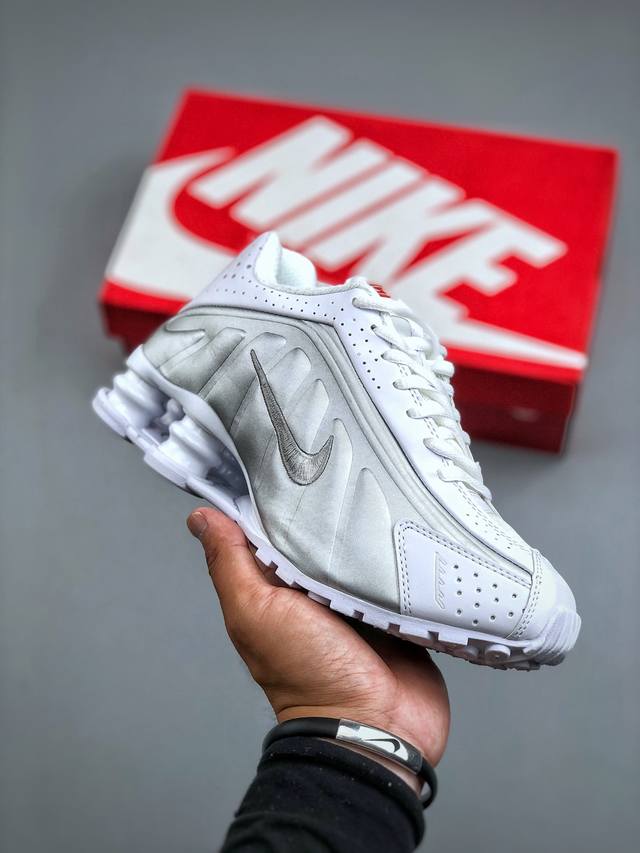 Nike Shox R4 high-tech patented air spring running shoes with Vince Carter origi