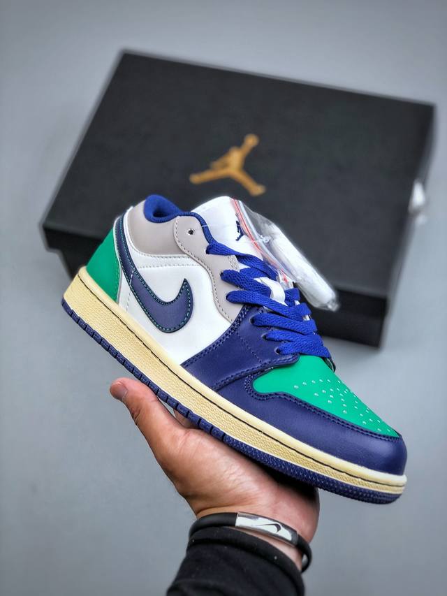 Air Jordan 1 Low Blue, Green and White Low-Top Cultural Casual Sneakers 553558 1