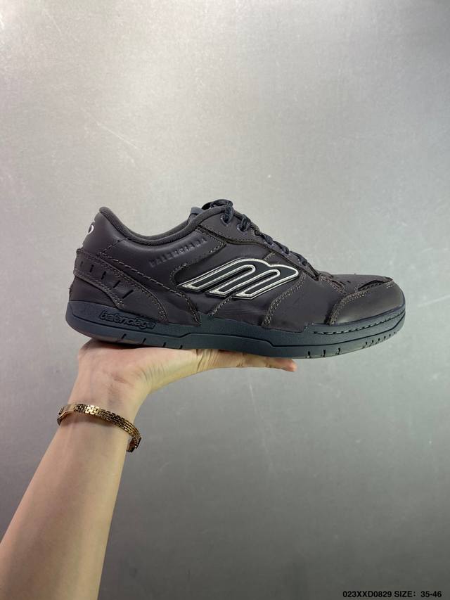 Company-level Balenciaga 16th generation Original cardboard last developed compa