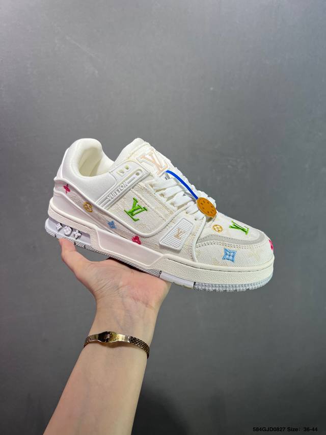 Corporate-grade Louis Vuitton LV Louis Vuitton sneakers New LV Trainer latest c