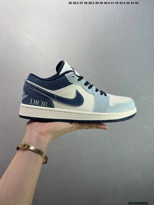 Company-level Air Jordan 1 Low Og "High-end Customization" Dior white and blue g