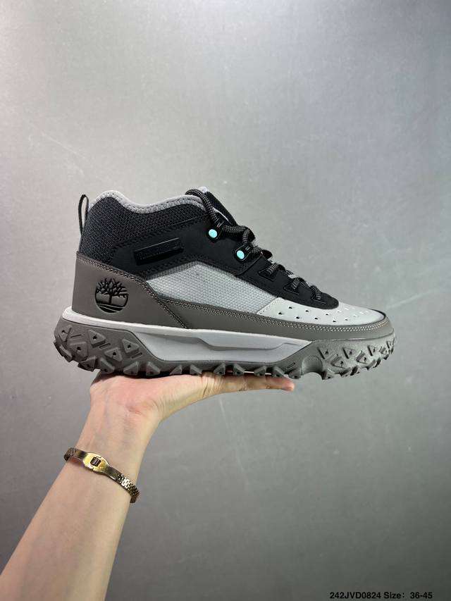 New Timberland low-top outdoor casual shoes, a perennial bestseller. This Briti