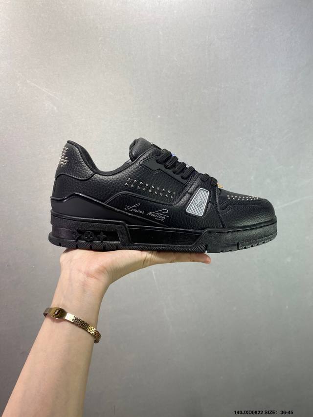 Louis Vuitton LV Louis Vuitton sneakers New LV Trainer sneakers in the latest co