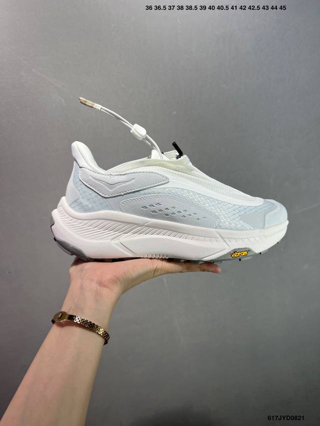 Company-level Hoka One One Project Transport Item No.: 1162850-Sstst Size: 36 36
