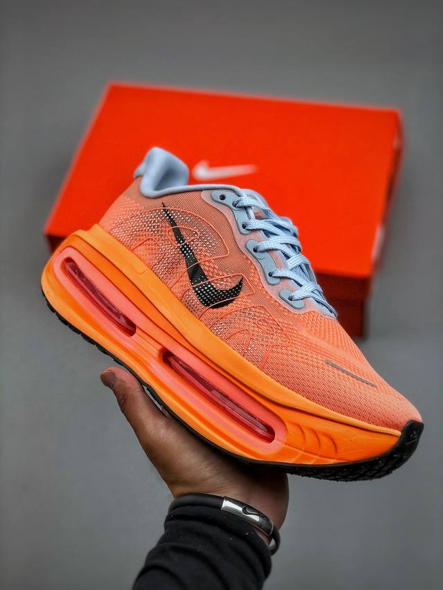 J Edition Nike Zoom Premium, a comfortable, cushioned, and slip-resistant low-to