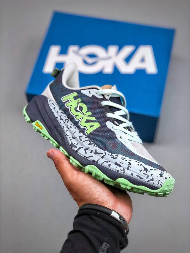 Hoka W Speedgoat 6 new color schemeHoka One One is a well-known running shoe bra