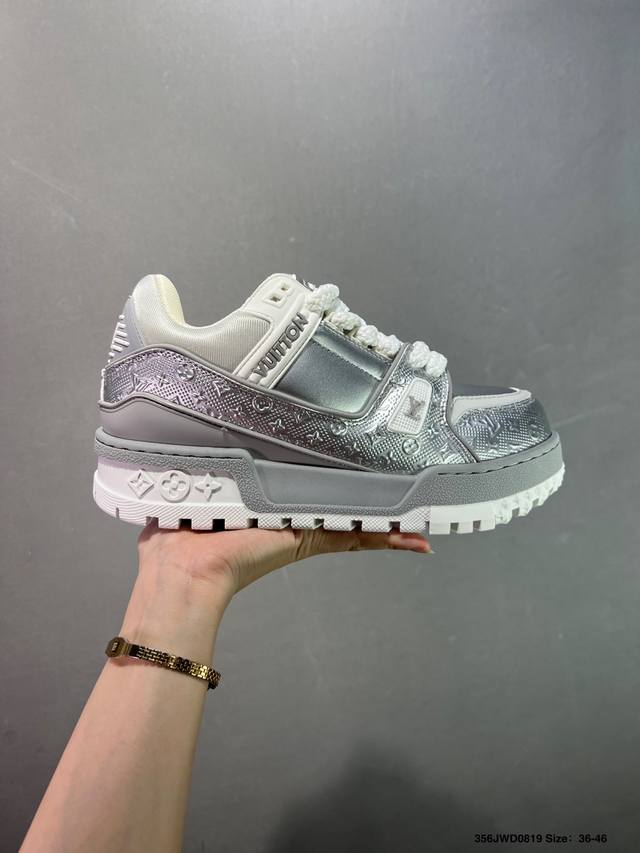 Corporate-grade Louis Vuitton LV Louis Vuitton sneakers New LV Trainer sneakers