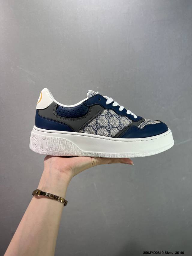 Company-level Gucci Screener sports casual fashion luxury series Gg enamel buckl
