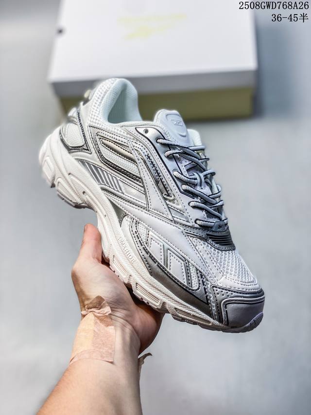 Reebok Premier Road Ultra comfortable and versatile low-top casual running shoes