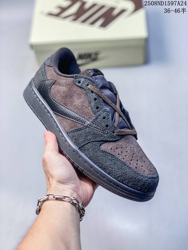 Travis Scott x Air Jordan 1 Low Velvet Brown low-top black and brown inverted ho
