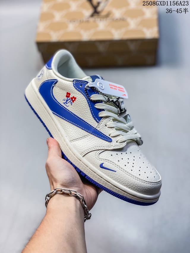 High-end custom Travis Scott x Jordan 1 Low Lv joint - white and blue floral dec